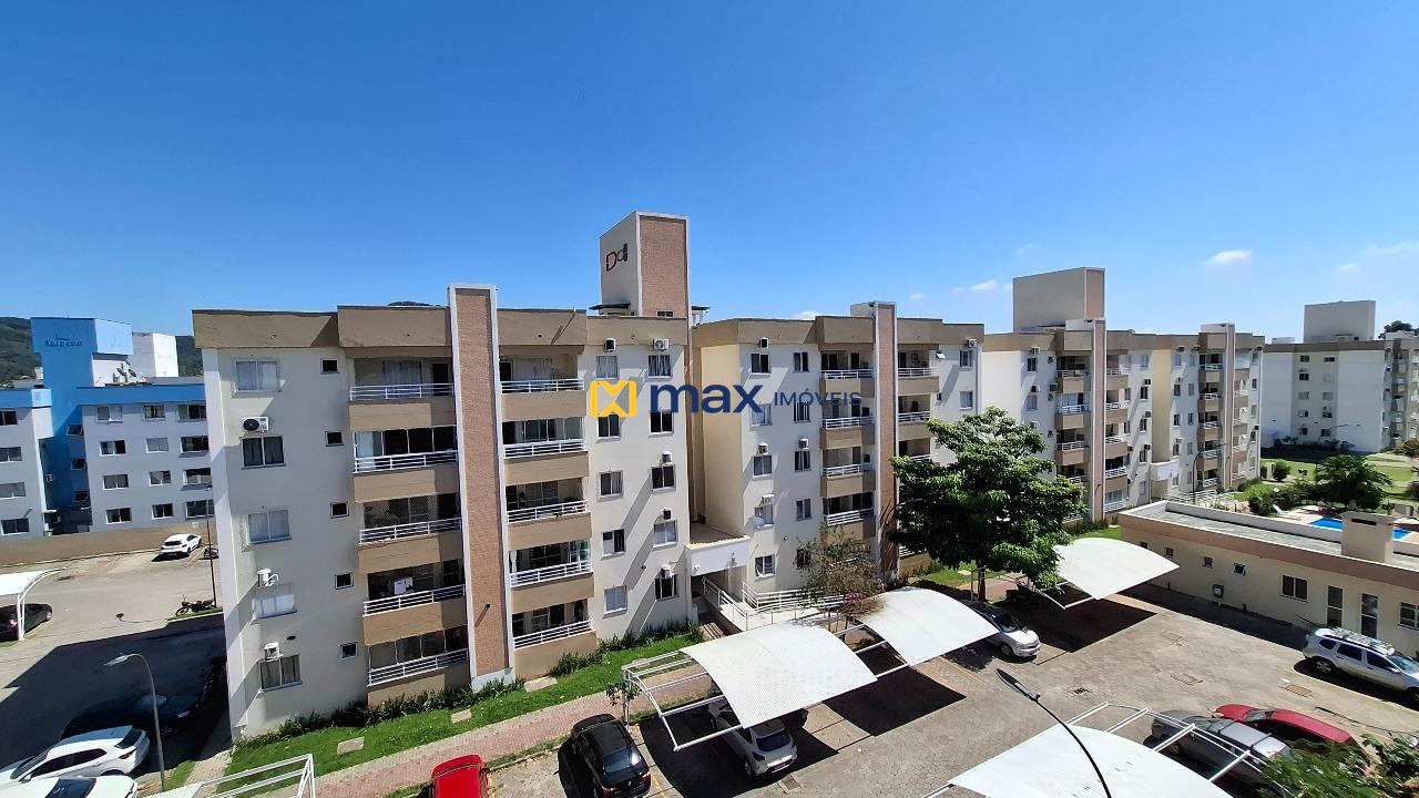 Apartamento para aluguel no Espinheiros: Vista Sacada