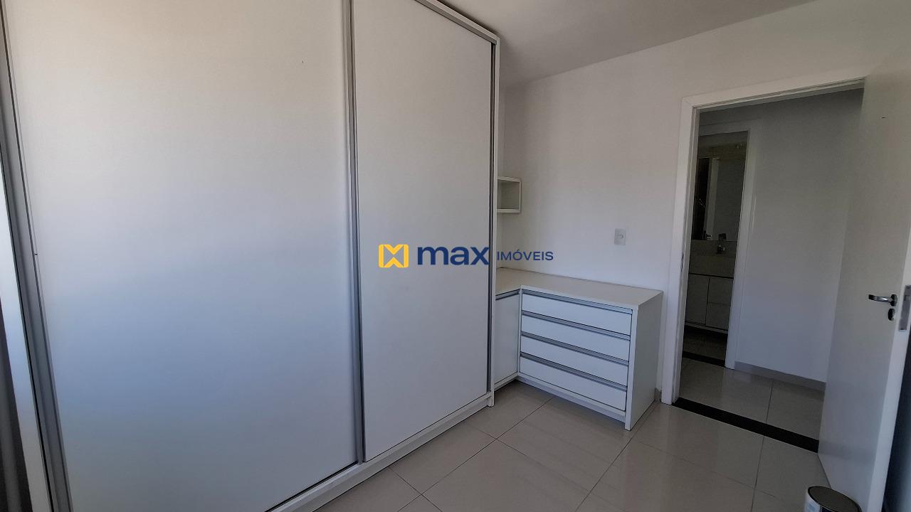 Apartamento para aluguel no Espinheiros: Quarto