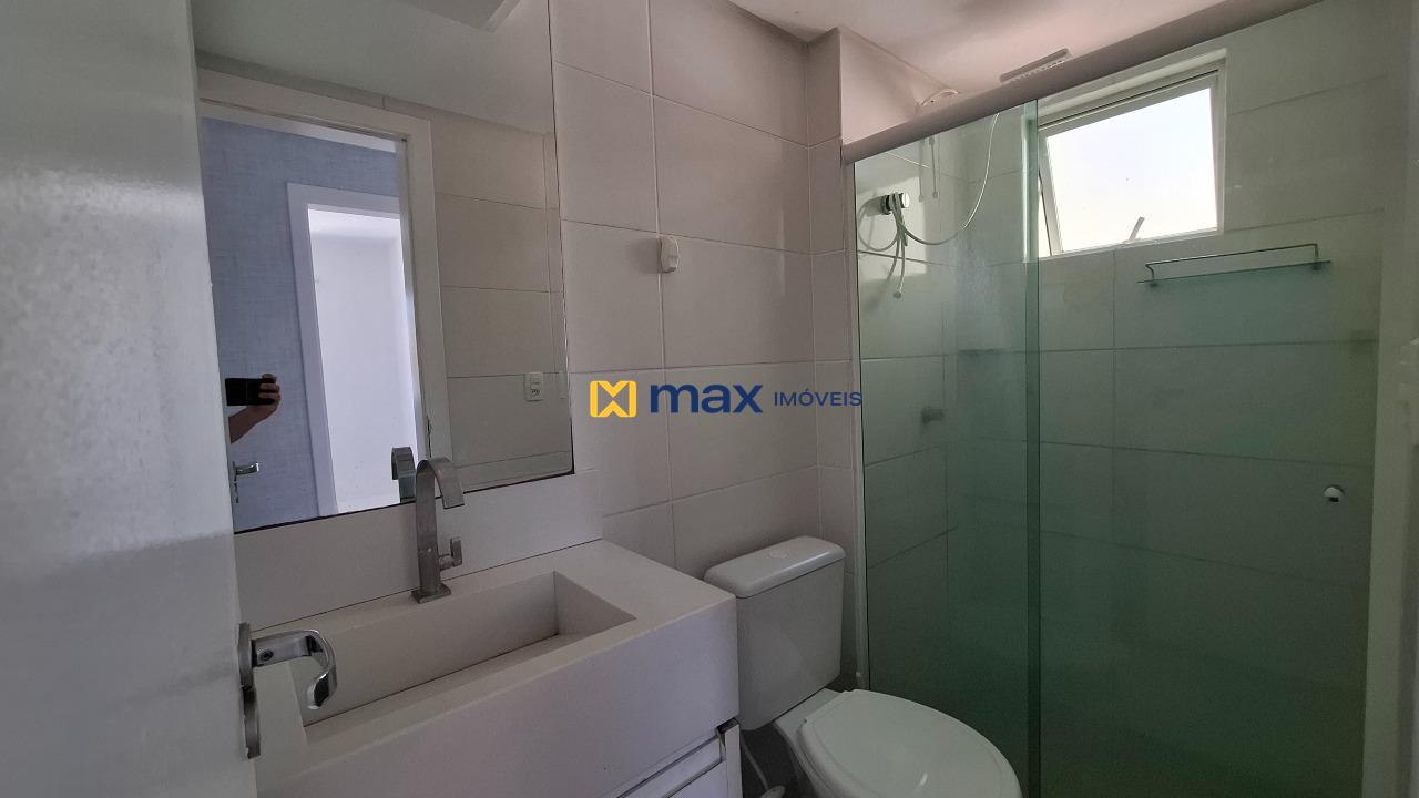 Apartamento para aluguel no Espinheiros: Banheiro Social