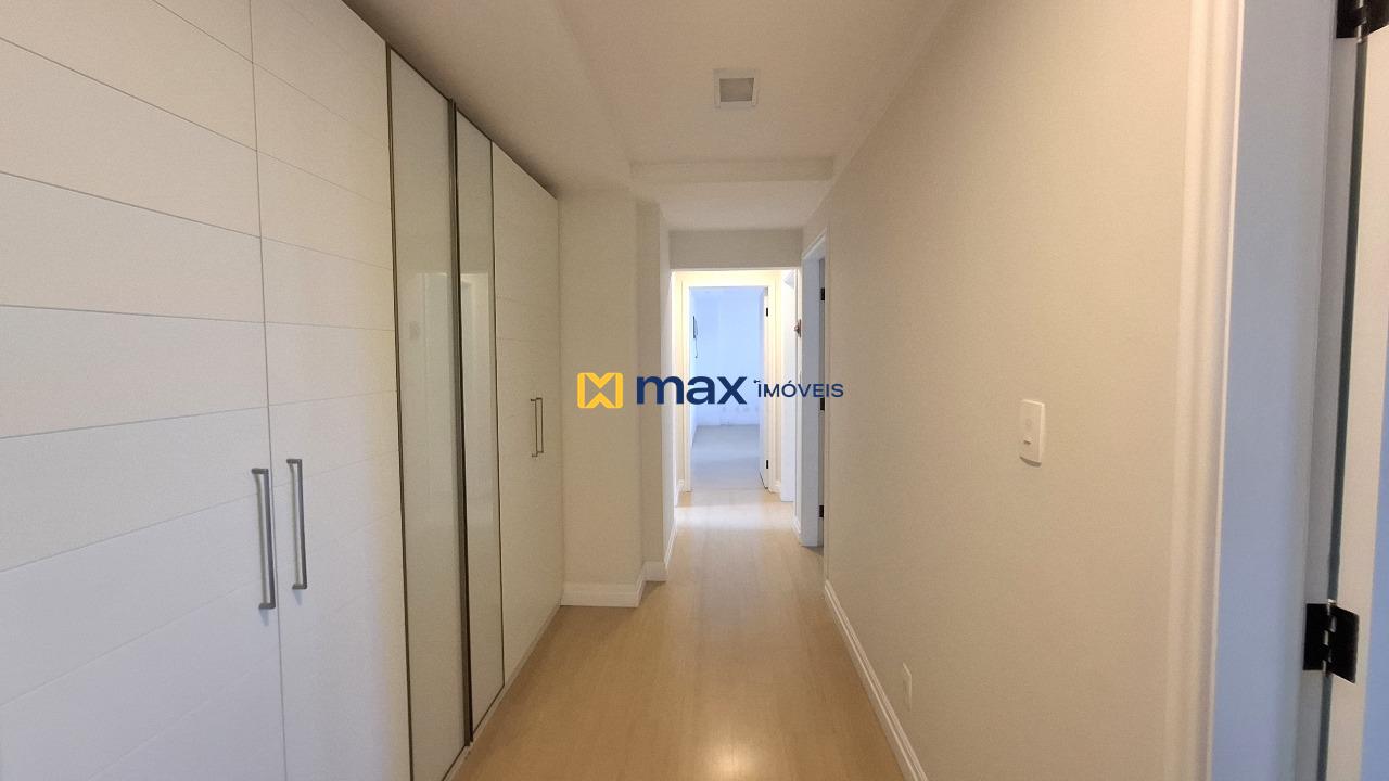 Apartamento para aluguel no Fazenda: Corredor