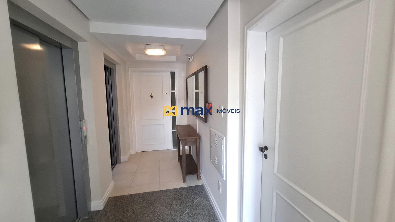 Apartamento para aluguel no Fazenda: Hall de entrada