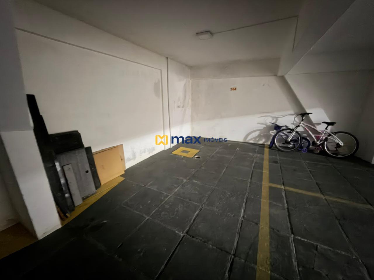 Apartamento para aluguel no Gravatá: Garagem 