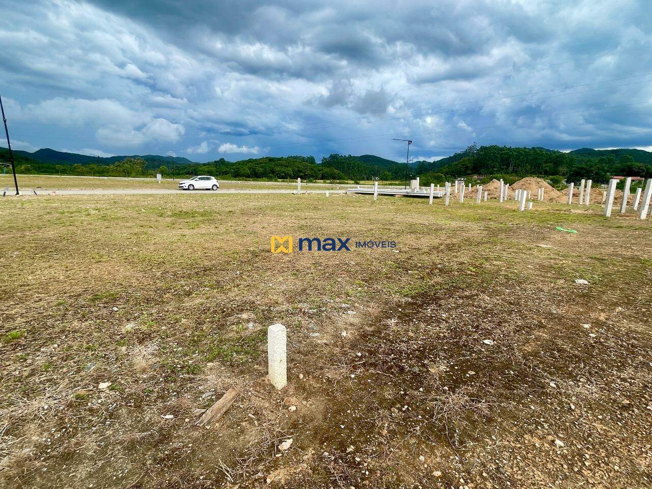 Terreno à venda no Rio do Meio: Terreno