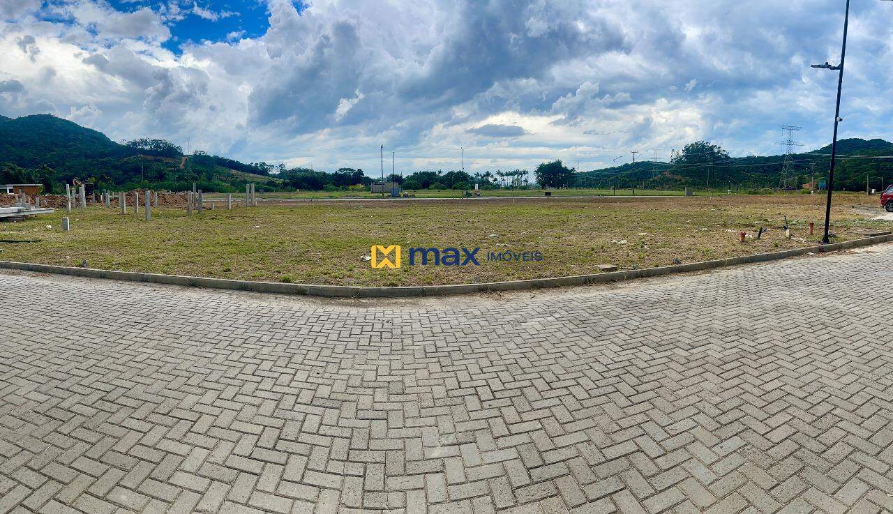 Terreno à venda no Rio do Meio: Terreno