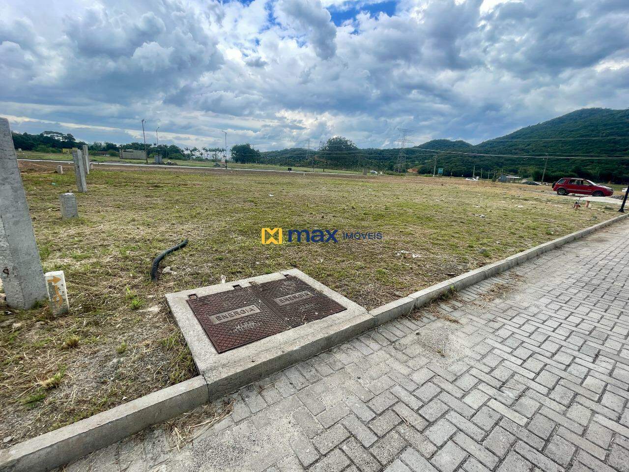 Terreno à venda no Rio do Meio: Terreno