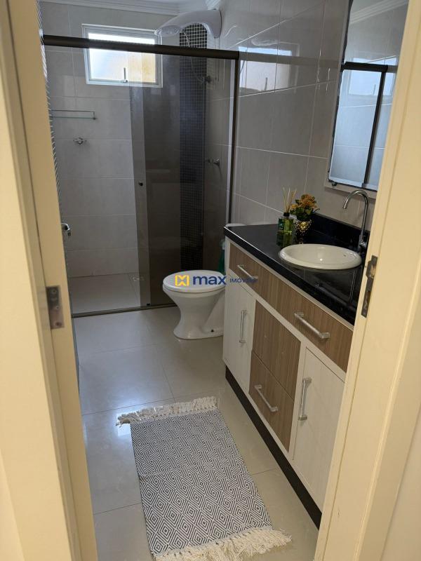 Apartamento para aluguel no Gravatá: Banheiro social