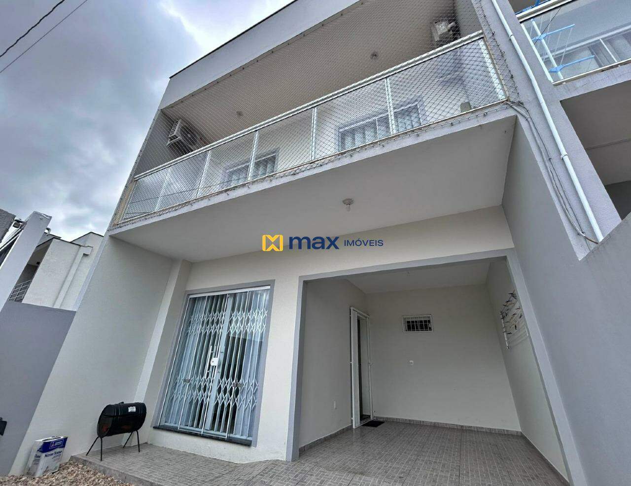 Casa à venda no Centro: Fachada