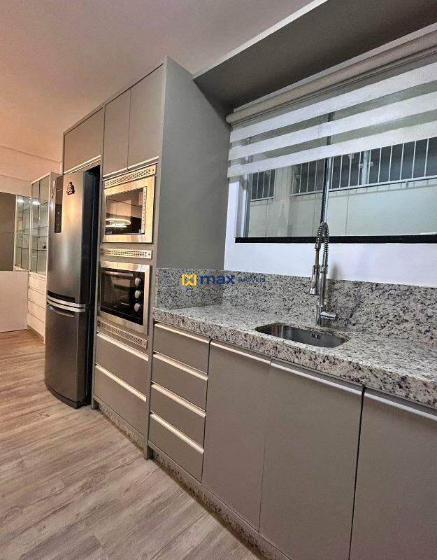 Casa à venda no Centro: Cozinha