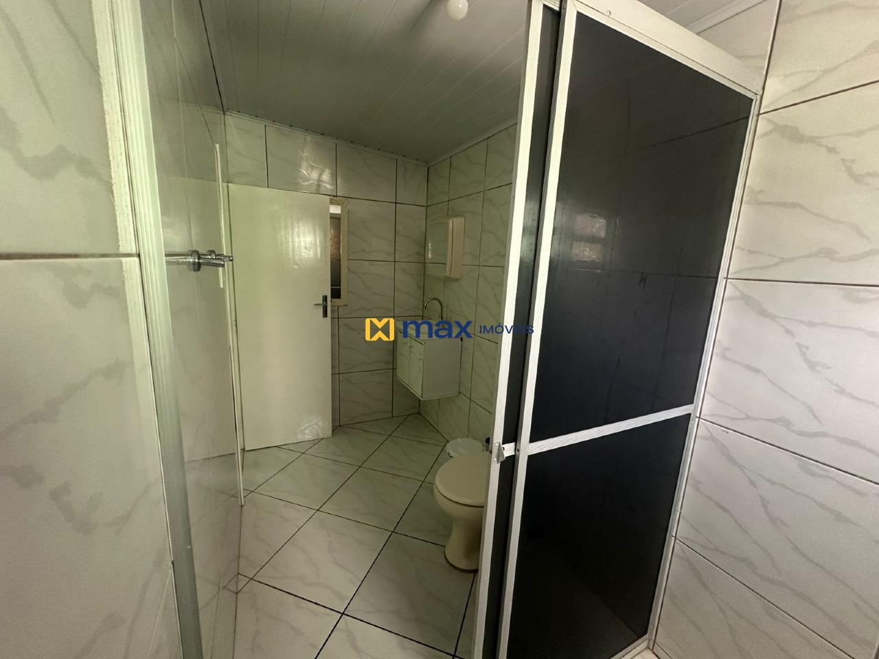 Casa para aluguel no Cordeiros: Banheiro da Suite