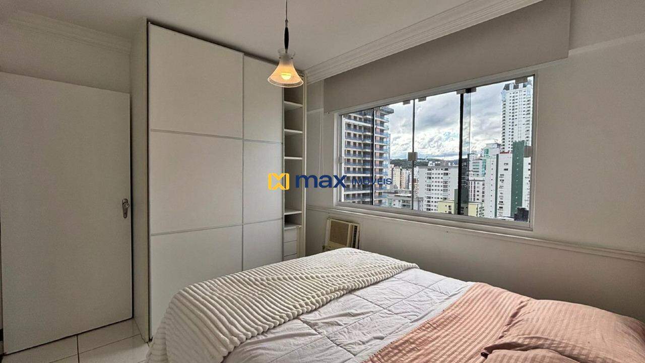 Apartamento à venda no Centro: suíte 2