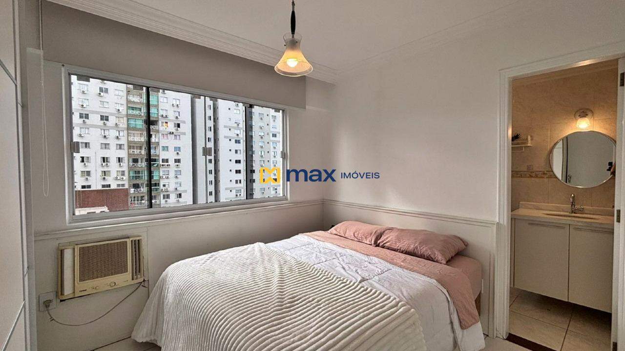 Apartamento à venda no Centro: suíte 2