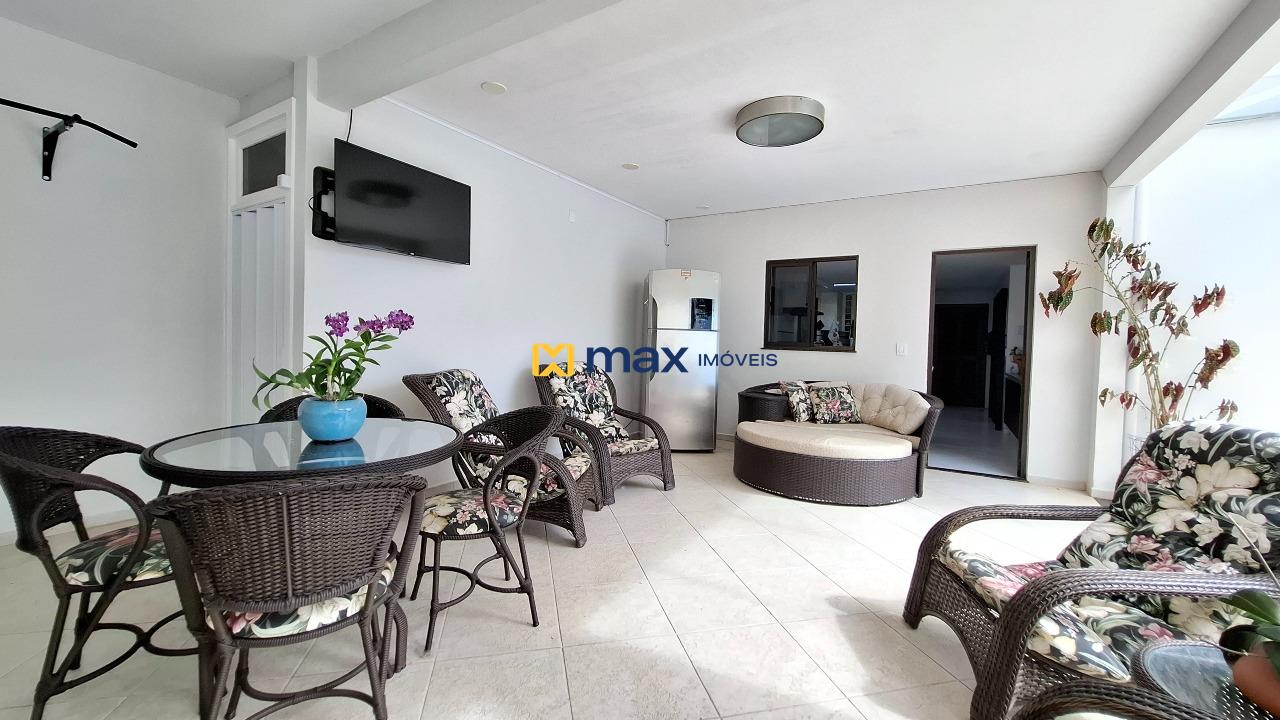 Casa à venda no Fazendinha: Área de Lazer