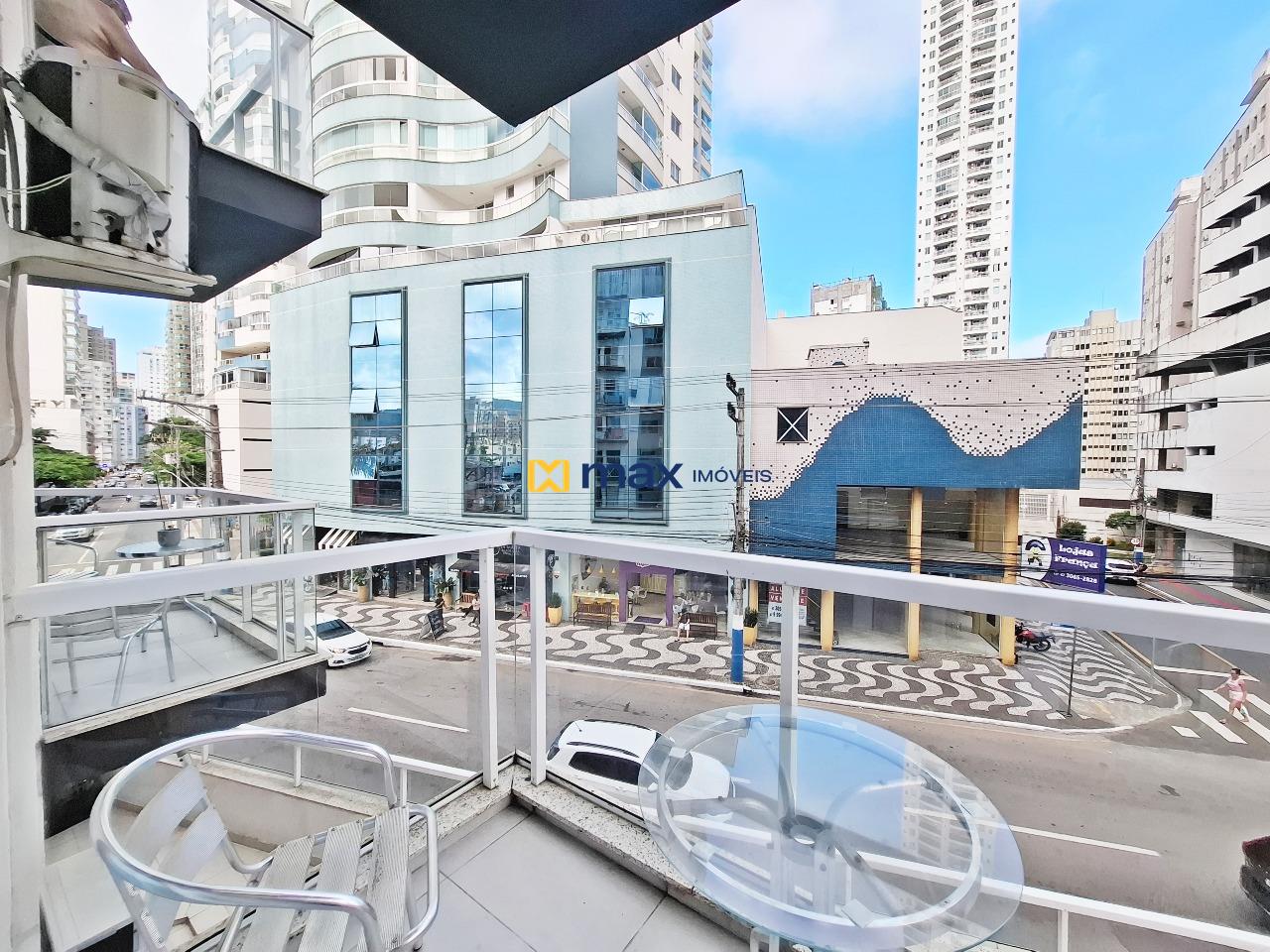 Apartamento para aluguel no Centro: Sacada Suíte 1