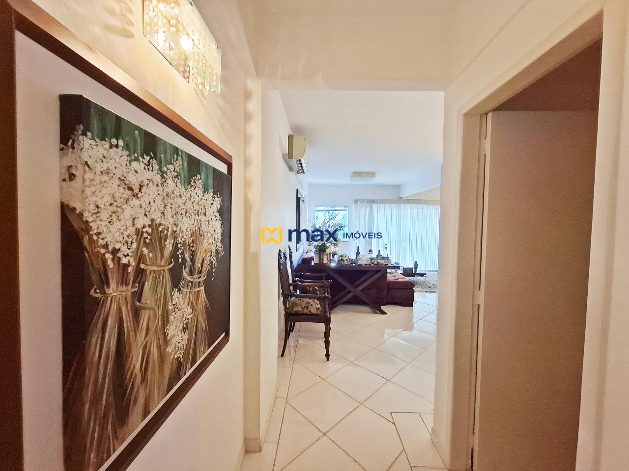 Apartamento para aluguel no Centro: Entrada