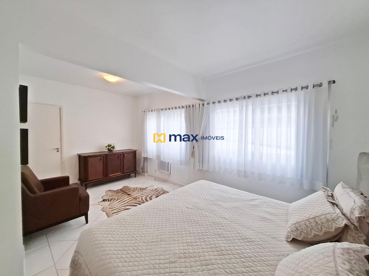 Apartamento para aluguel no Centro: Suíte master com closet