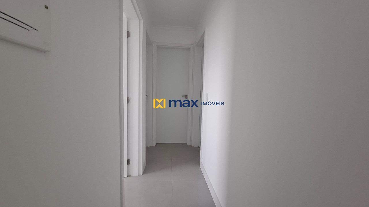 Apartamento à venda no São Vicente: Corredor