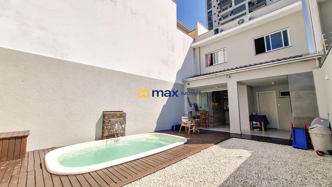 Casa à venda no Dom Bosco: Piscina