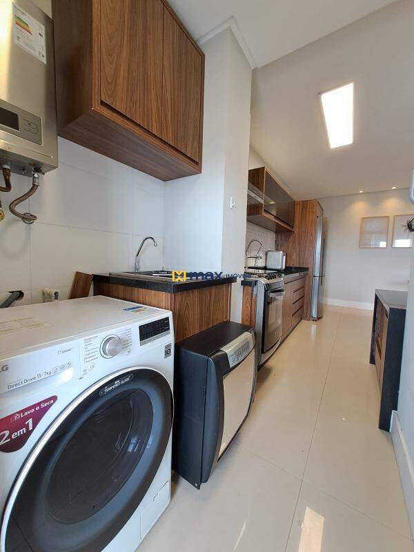 Apartamento para aluguel no São Pedro: Área de serviços