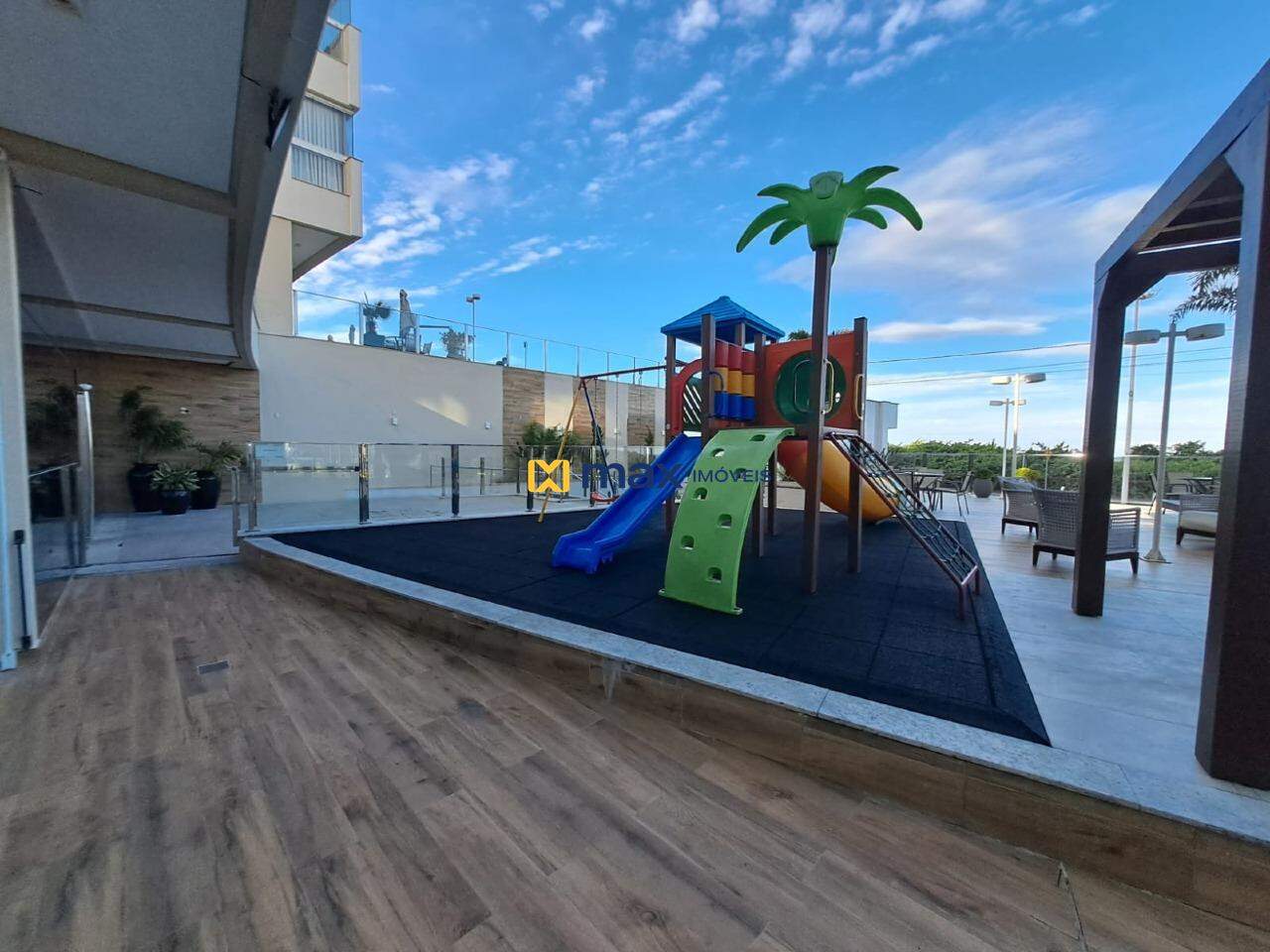 Apartamento para aluguel no São Pedro: Playground