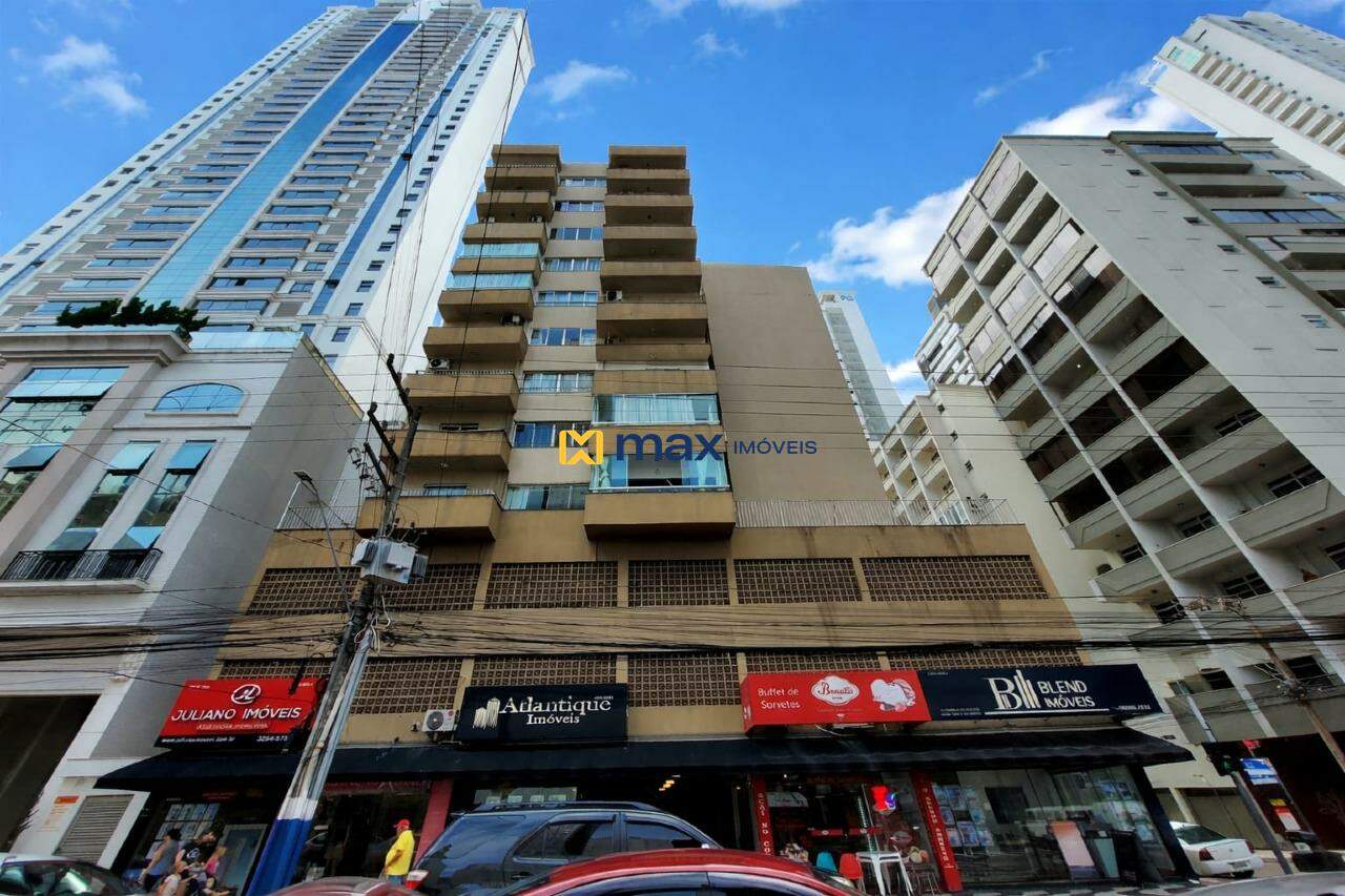 Apartamento para aluguel no Centro: 