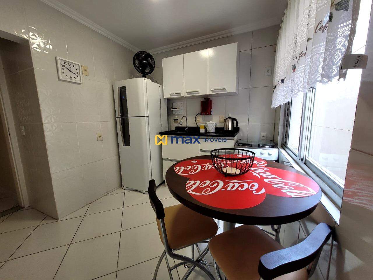 Apartamento para aluguel no Centro: 