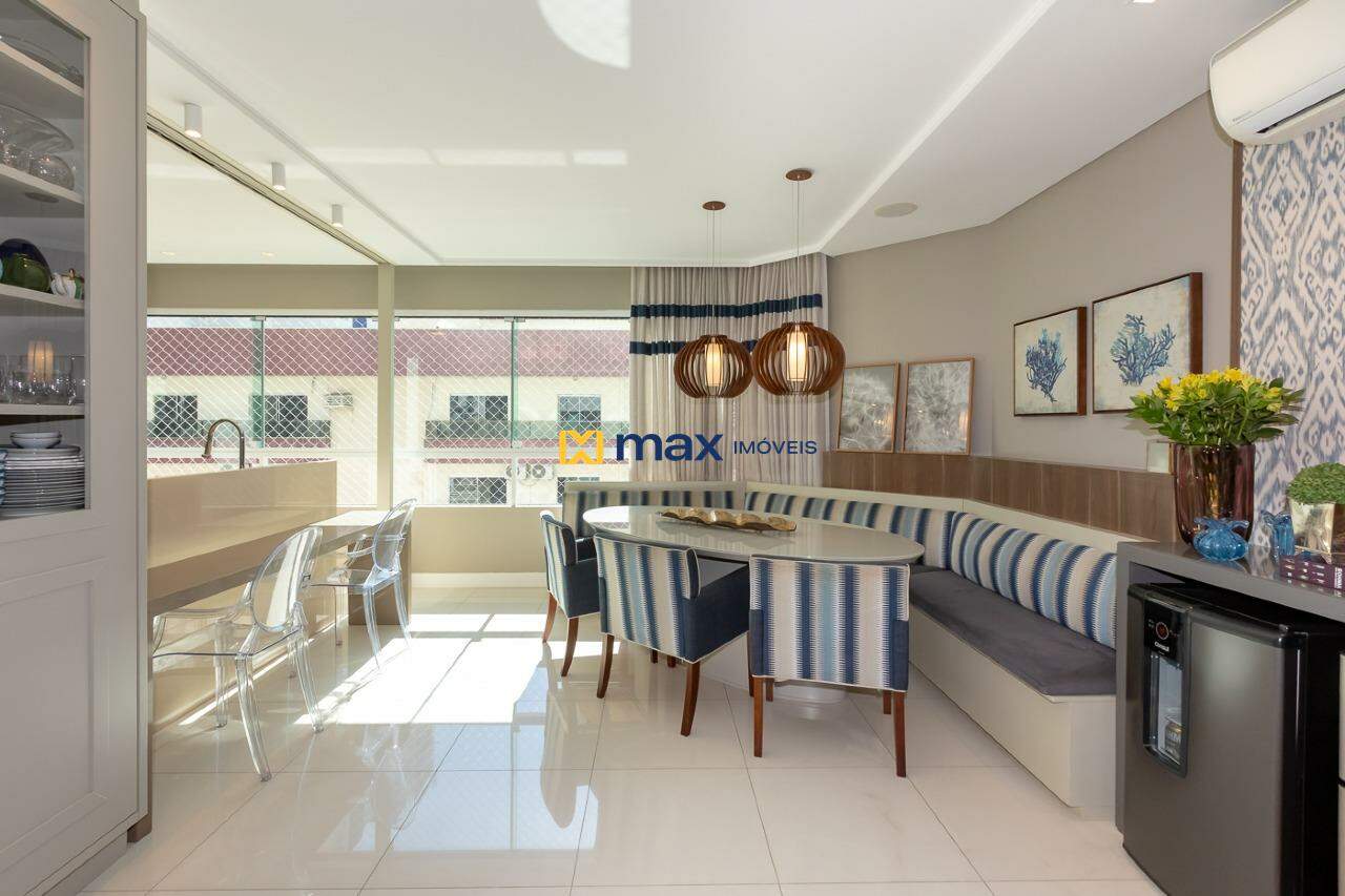 Apartamento à venda no Centro: Sala de Estar