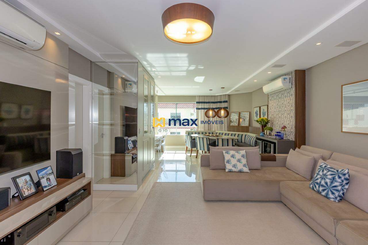 Apartamento à venda no Centro: Sala de Estar