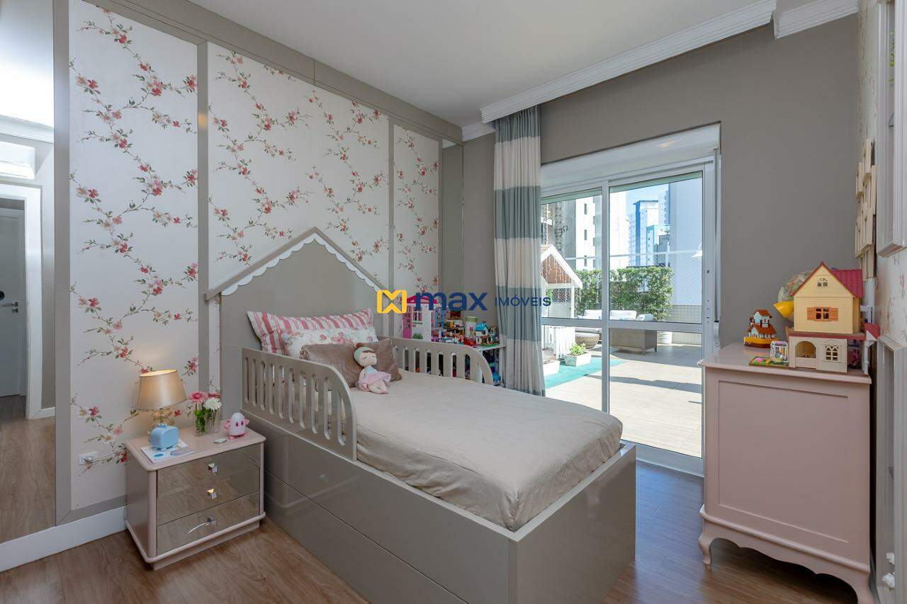 Apartamento à venda no Centro: Suíte 3