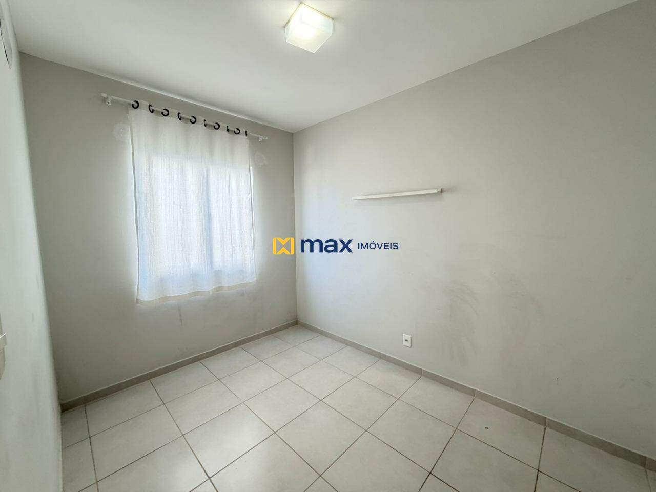 Apartamento para aluguel no Centro: Dormitório  2