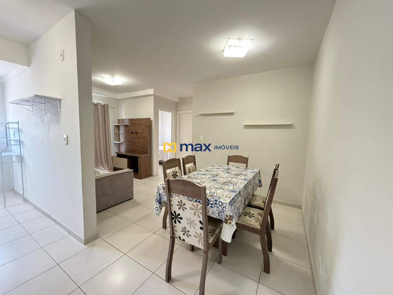 Apartamento para aluguel no Centro: 