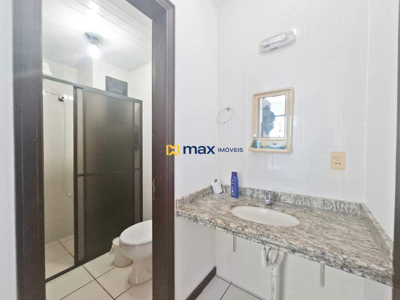 Apartamento à venda no Centro: Banheiro Suíte
