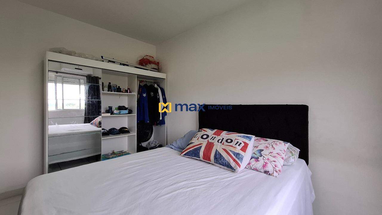 Apartamento à venda no Espinheiros: Dormitório 2