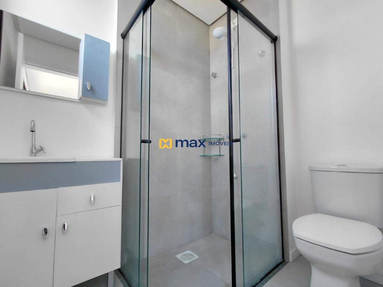 Apartamento para aluguel no Centro: Banheiro Suíte