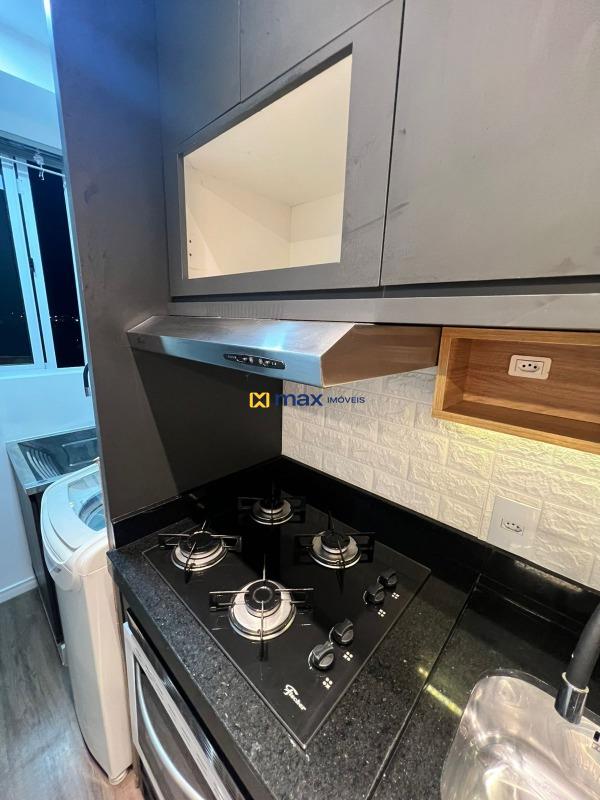 Apartamento para aluguel no Ressacada: Cozinha e área de serviço