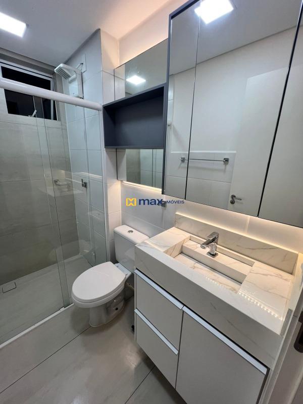 Apartamento para aluguel no Ressacada: Banheiro social