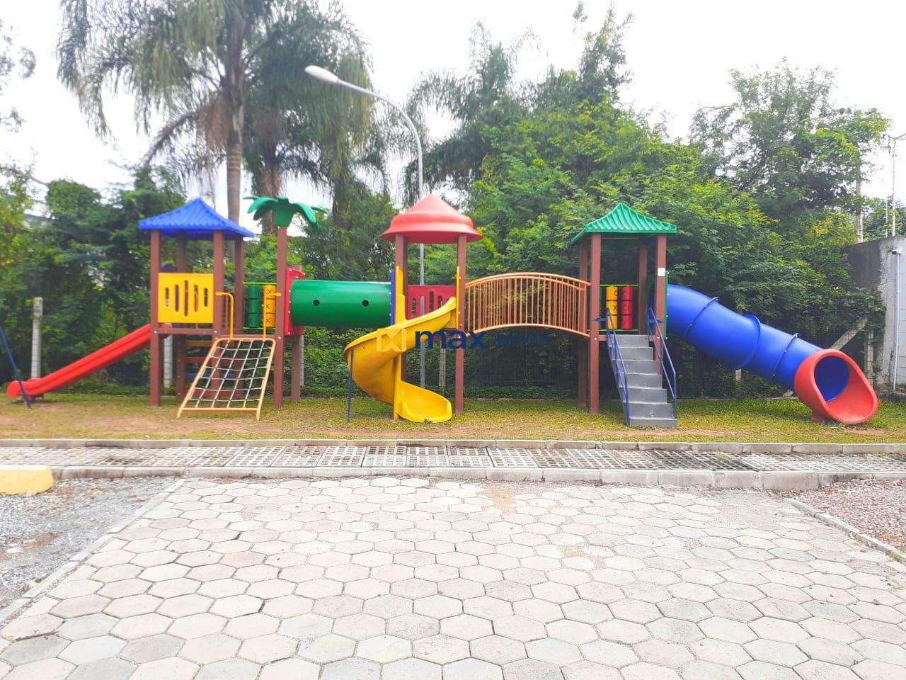 Apartamento para aluguel no Ressacada: Playground