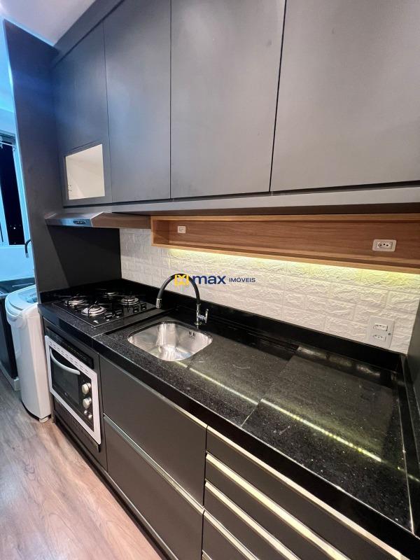 Apartamento para aluguel no Ressacada: Cozinha e área de serviço