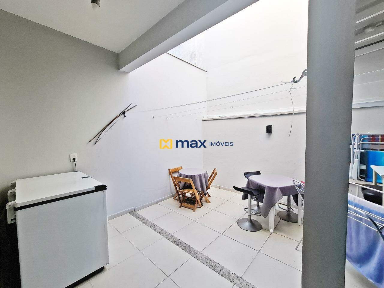 Casa à venda no Centro: Fundos Área Externa