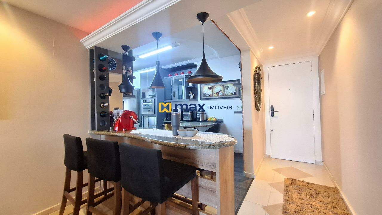 Apartamento à venda no Centro: Living integrado