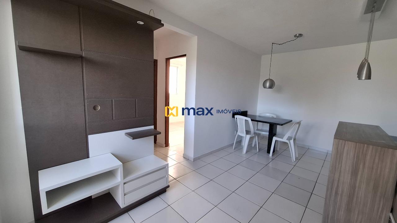 Apartamento para aluguel no Espinheiros: Sala de Estar e Jantar