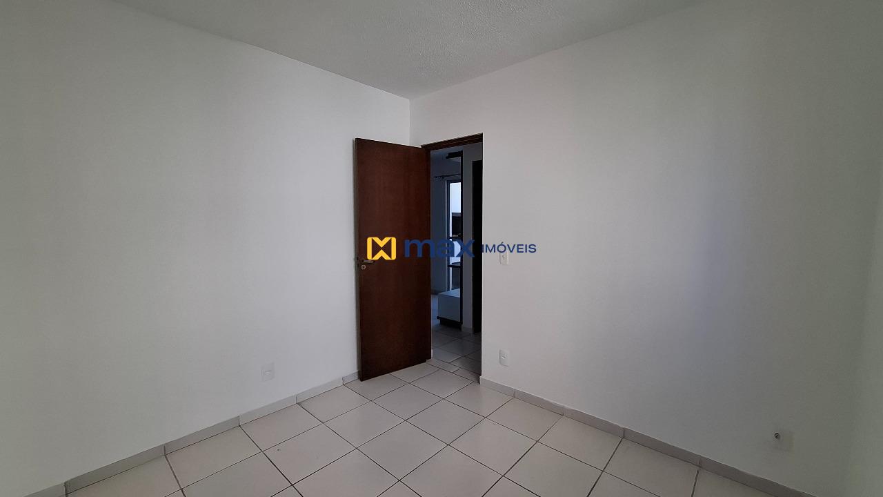 Apartamento para aluguel no Espinheiros: Quarto