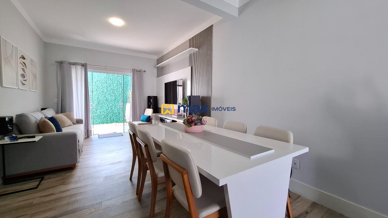 Casa à venda no São João: Living integrado