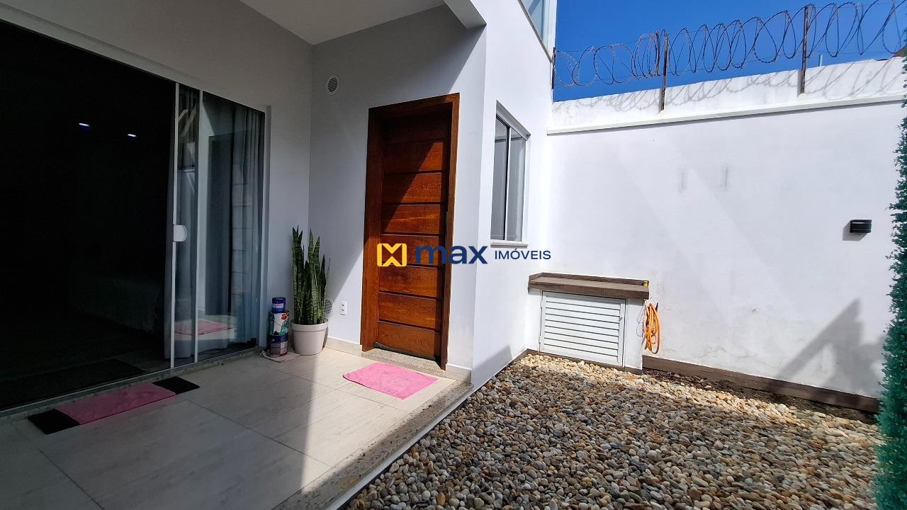 Casa à venda no São João: Área externa