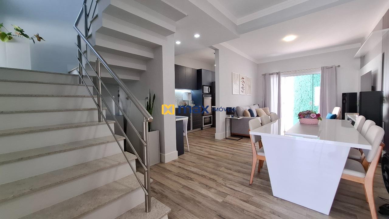 Casa à venda no São João: Living integrado