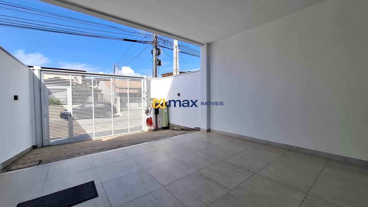 Casa à venda no São João: Garagem