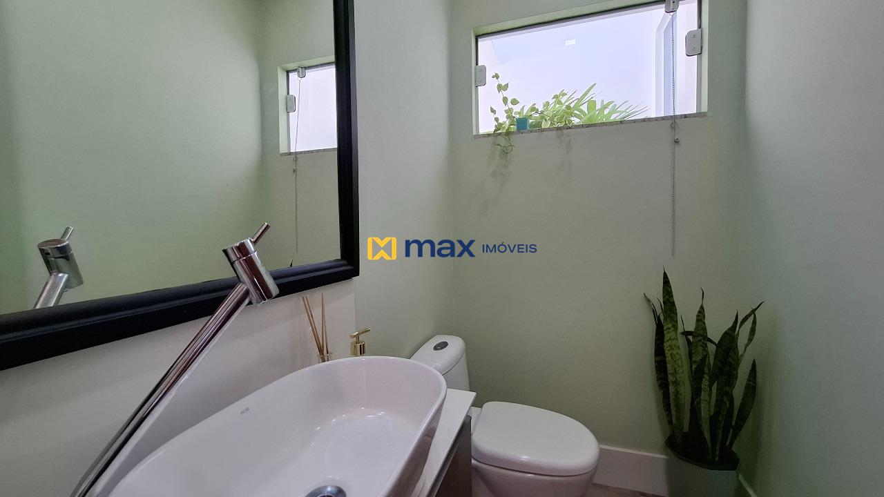 Casa à venda no São João: Lavabo