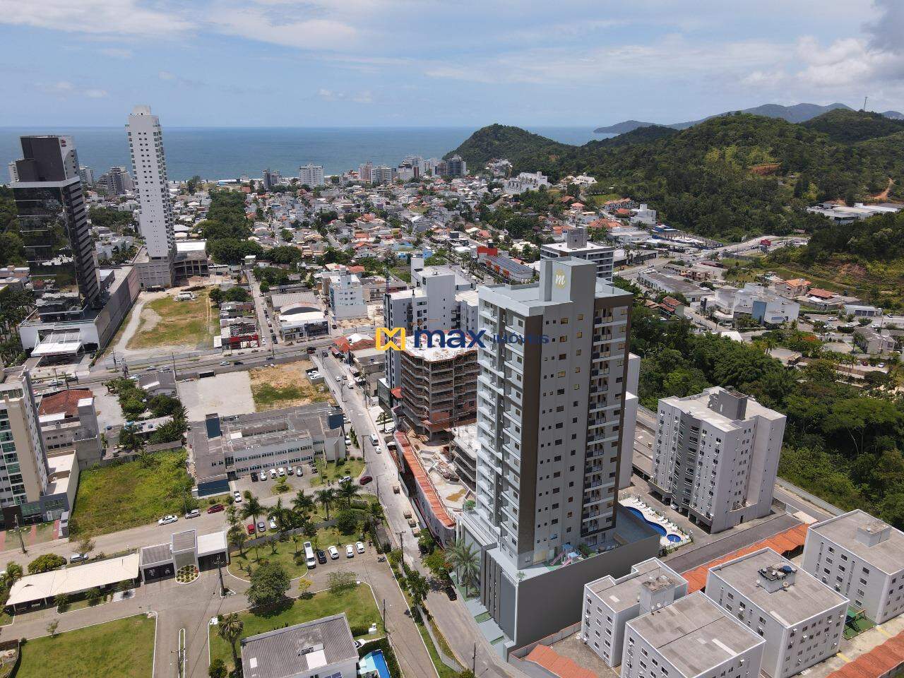 Apartamento à venda no Praia Brava de Itajaí: Localização