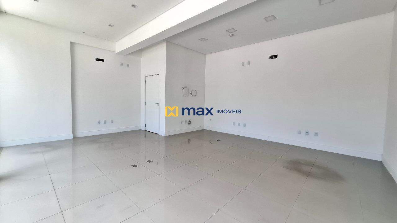 Sala para aluguel no Praia dos Amores: Sala