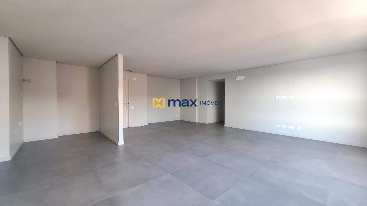 Apartamento à venda no Centro: Living integrado