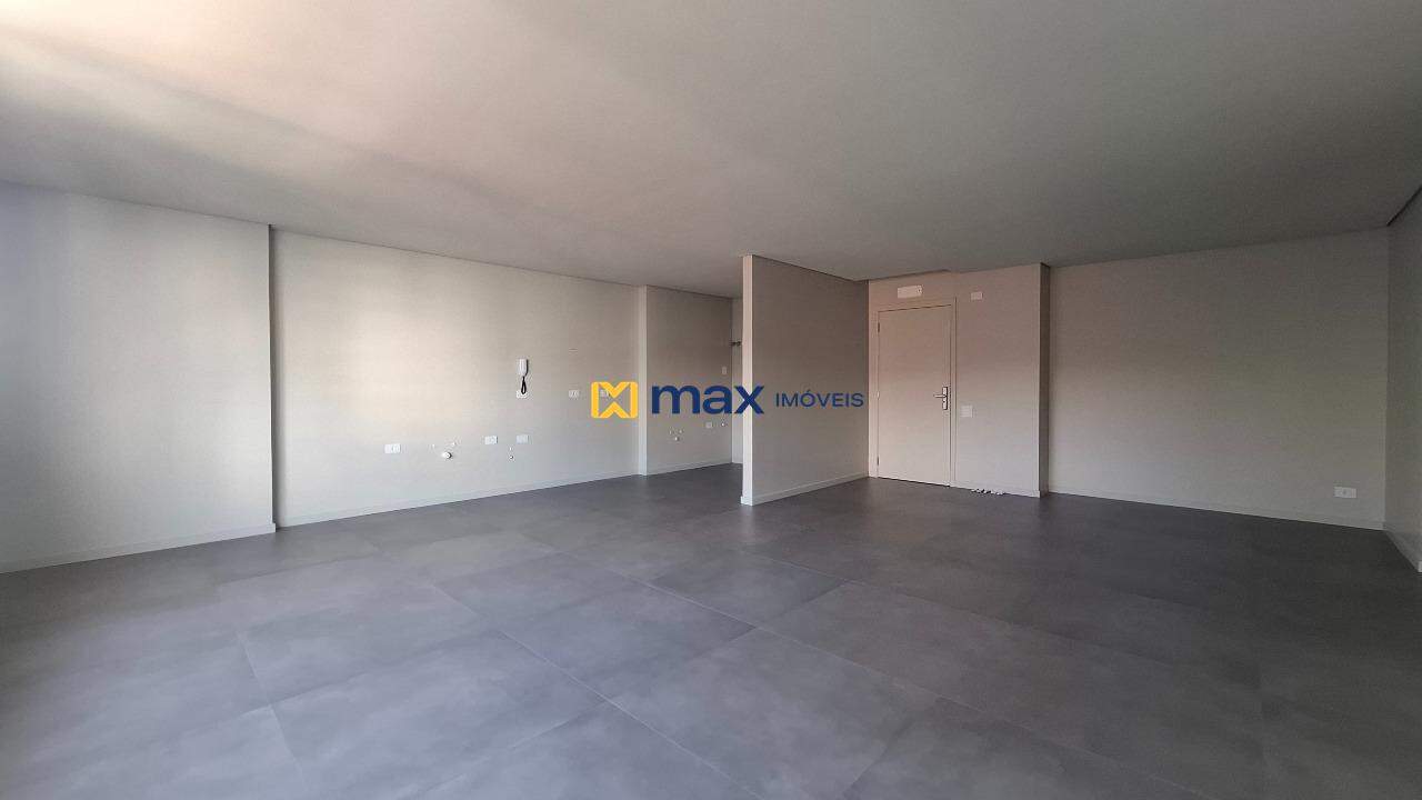 Apartamento à venda no Centro: Living integrado